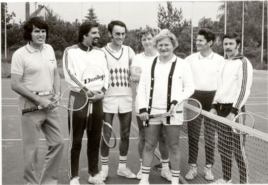 files/scu/tennis/images/Geschichte_1974_Senioren.jpg